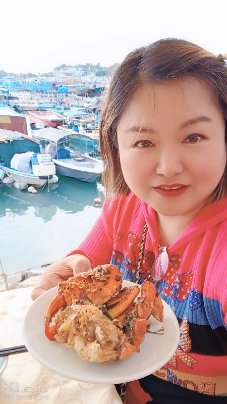 衎静玲瓏的第三张照片--西藏闪婚服务中心